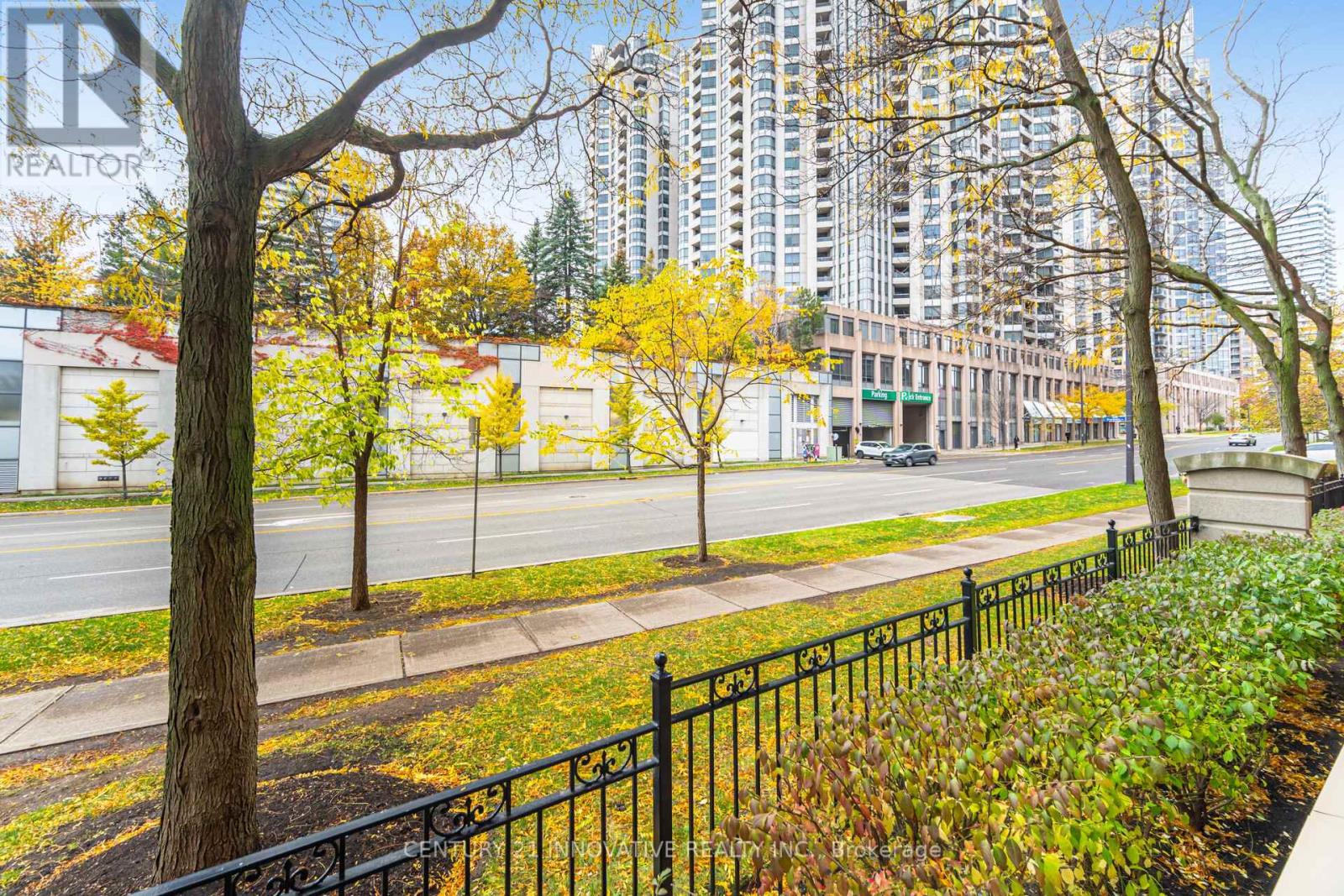 17 - 88 Grandview Way, Toronto, Ontario  M2N 6V6 - Photo 28 - C12592390