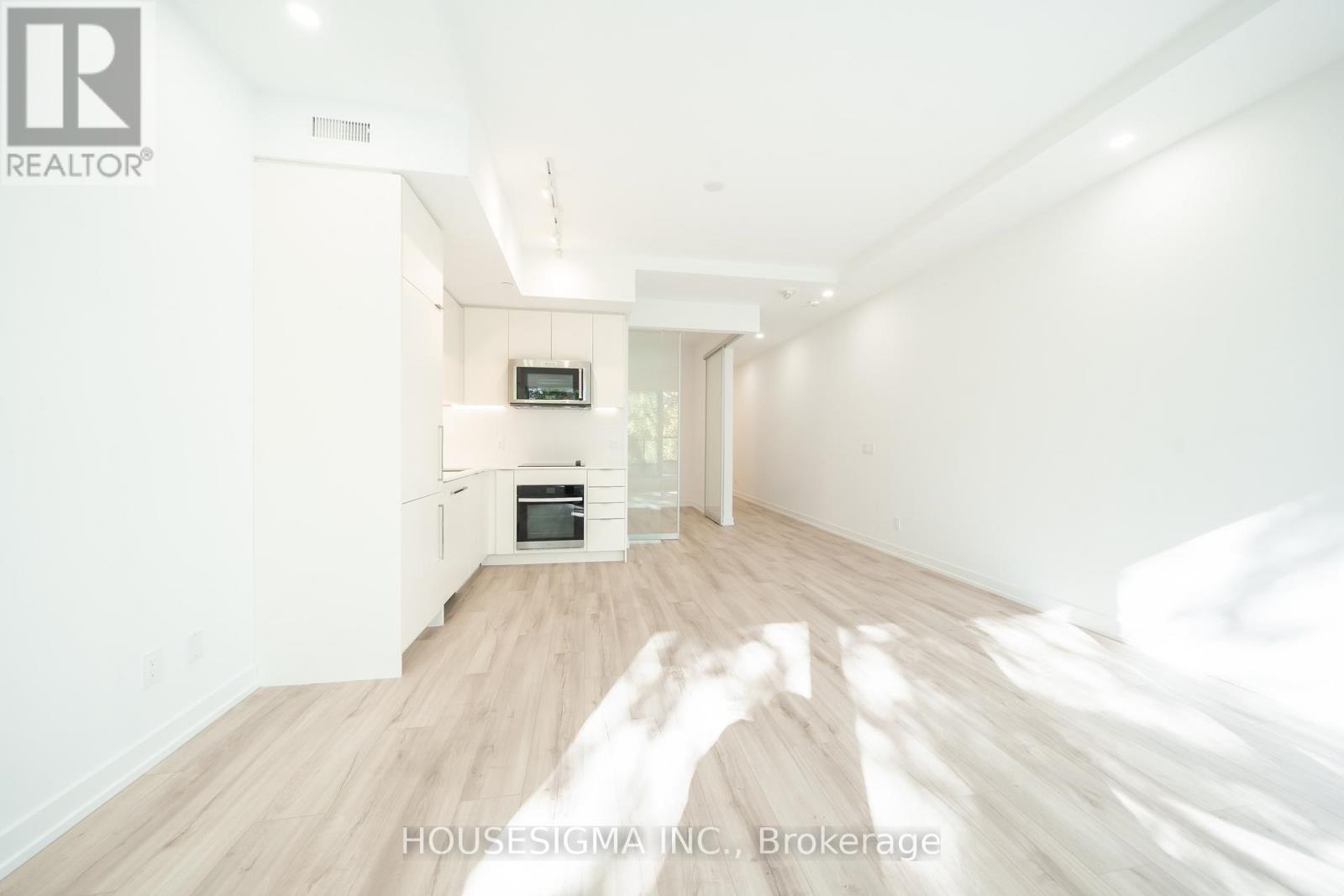 213 - 181 Sheppard Avenue E, Toronto, Ontario  M2N 0L9 - Photo 4 - C12592530