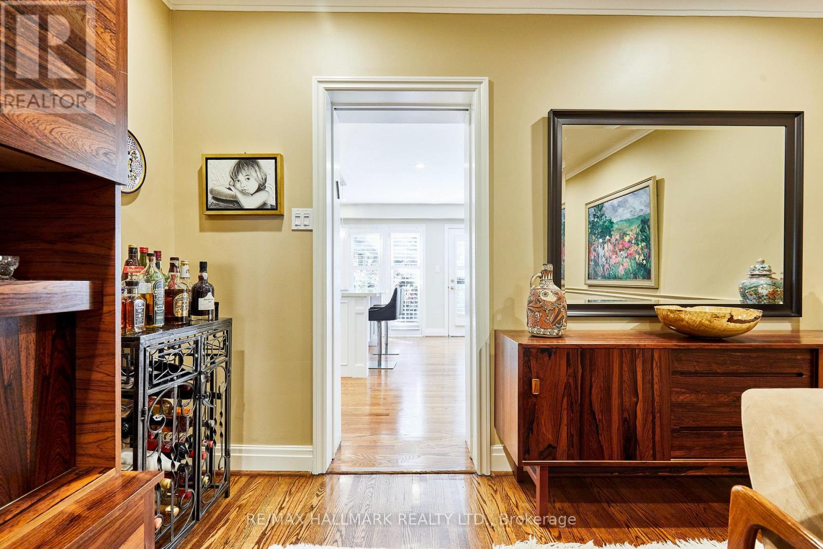 106 Kimbark Boulevard, Toronto, Ontario  M5N 2Y2 - Photo 7 - C12592318