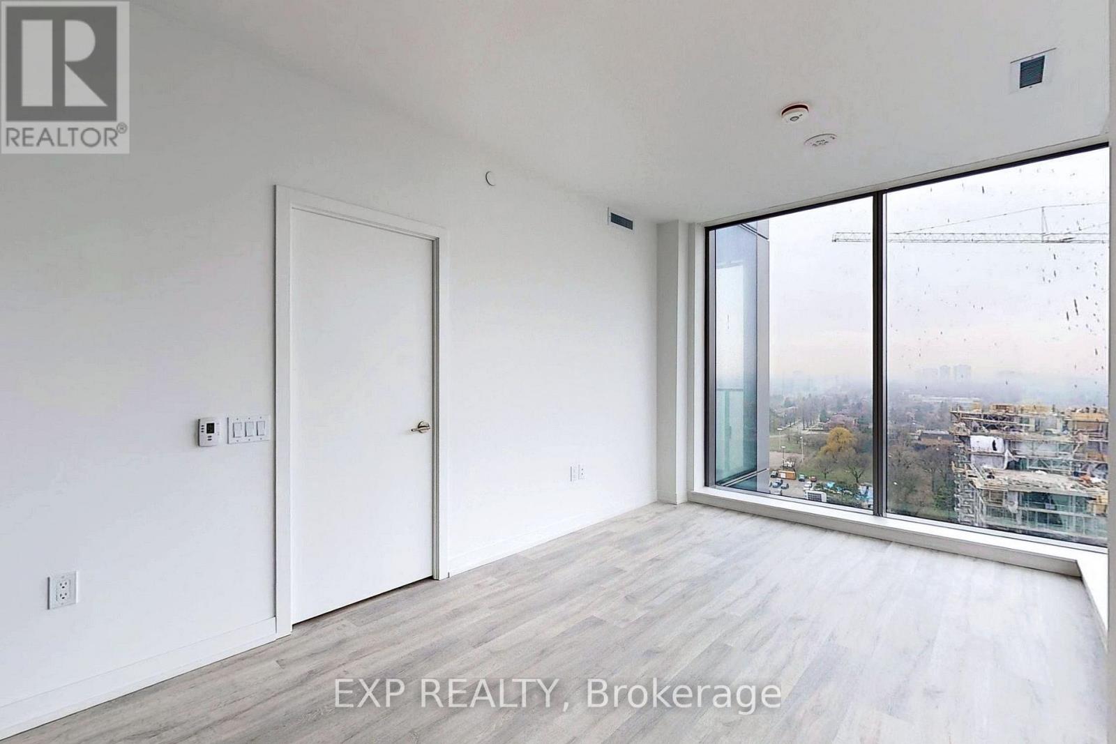 1409 - 7 Golden Lion Hts Avenue, Toronto, Ontario  M2M 0C1 - Photo 1 - C12592308