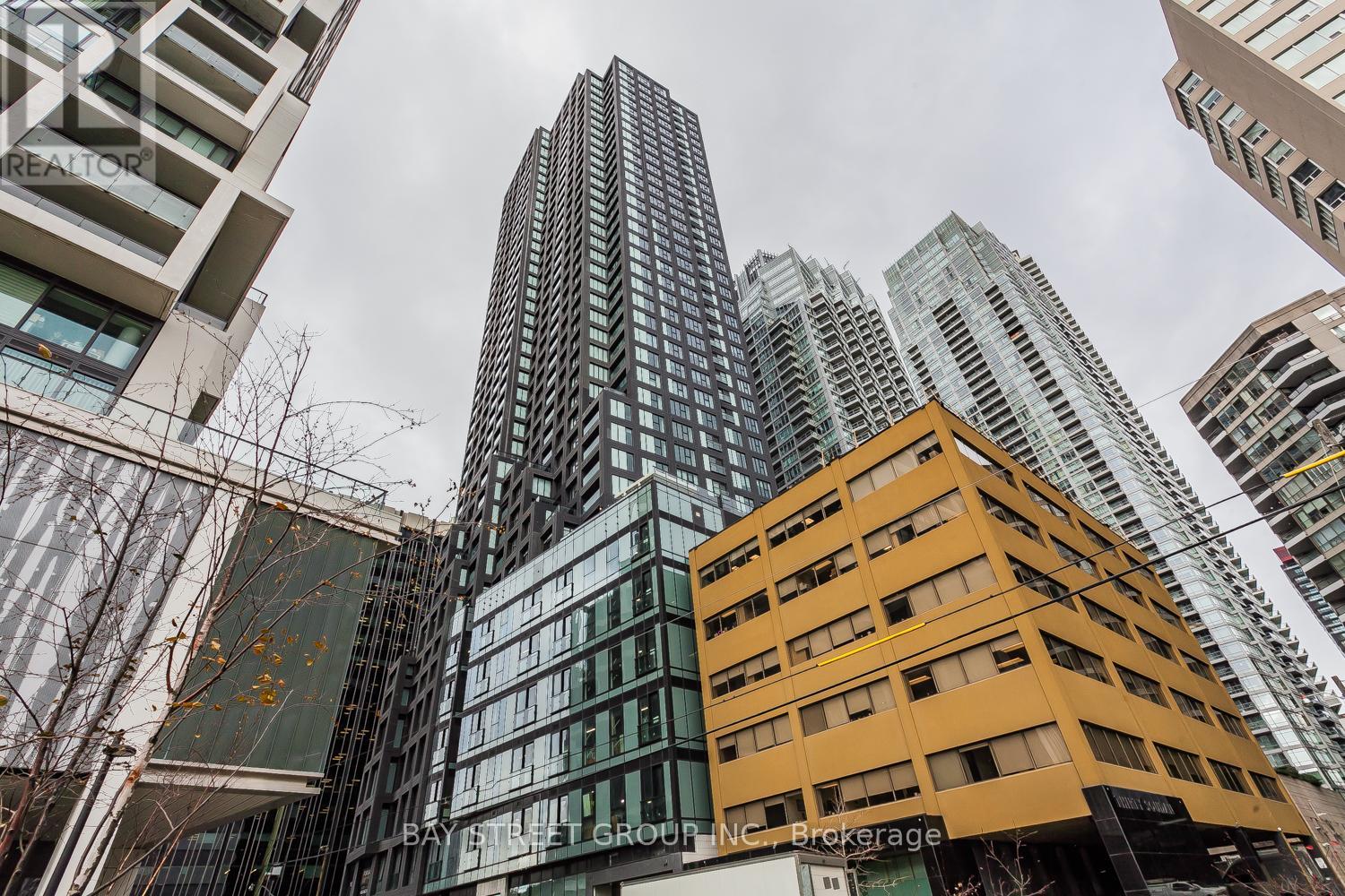 2803 - 20 SOUDAN AVENUE, Toronto, Ontario