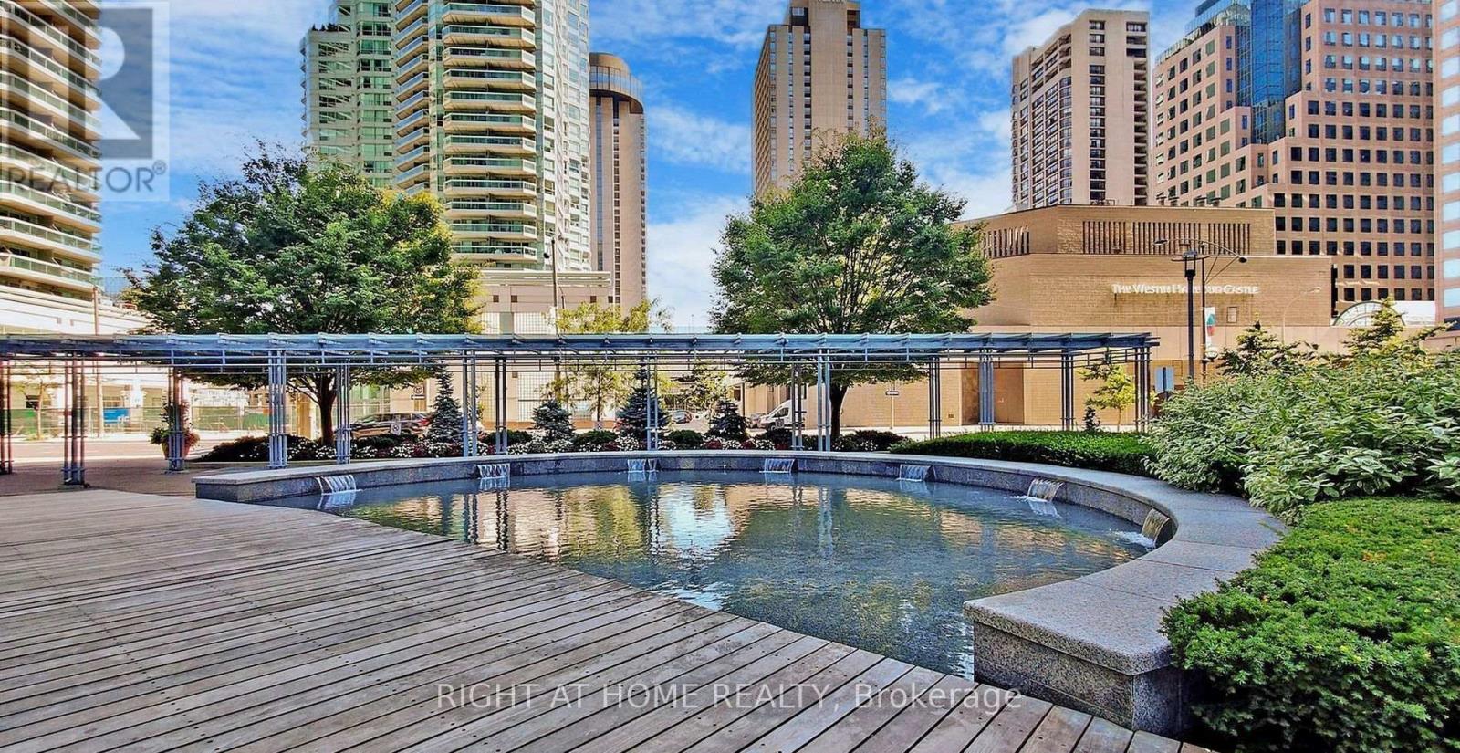 1109 - 18 Harbour Street, Toronto, Ontario  M5J 2Z6 - Photo 35 - C12592604