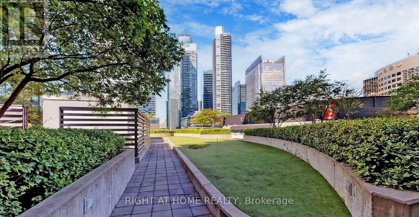 1109 - 18 Harbour Street, Toronto, Ontario  M5J 2Z6 - Photo 36 - C12592604