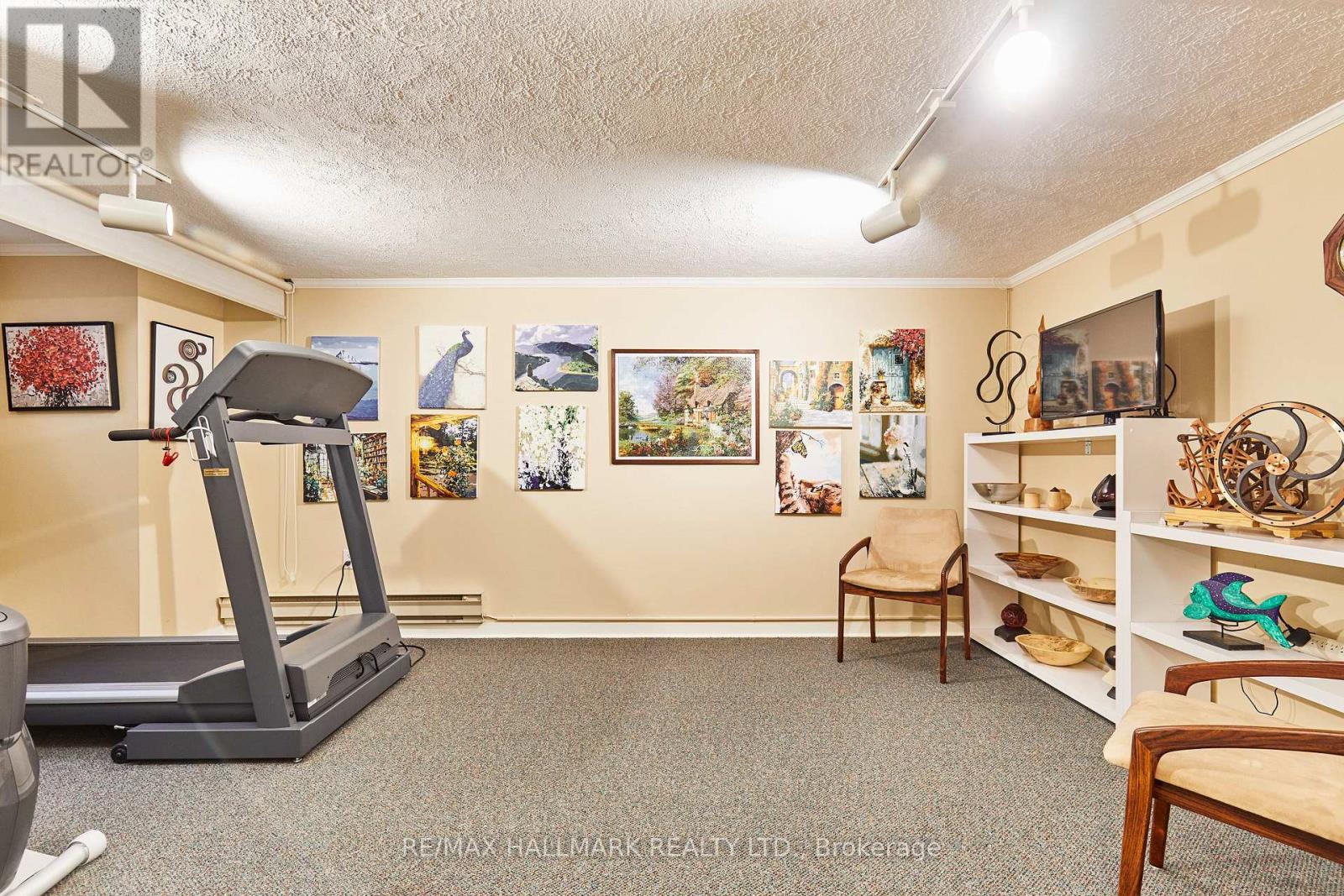 106 Kimbark Boulevard, Toronto, Ontario  M5N 2Y2 - Photo 36 - C12592318