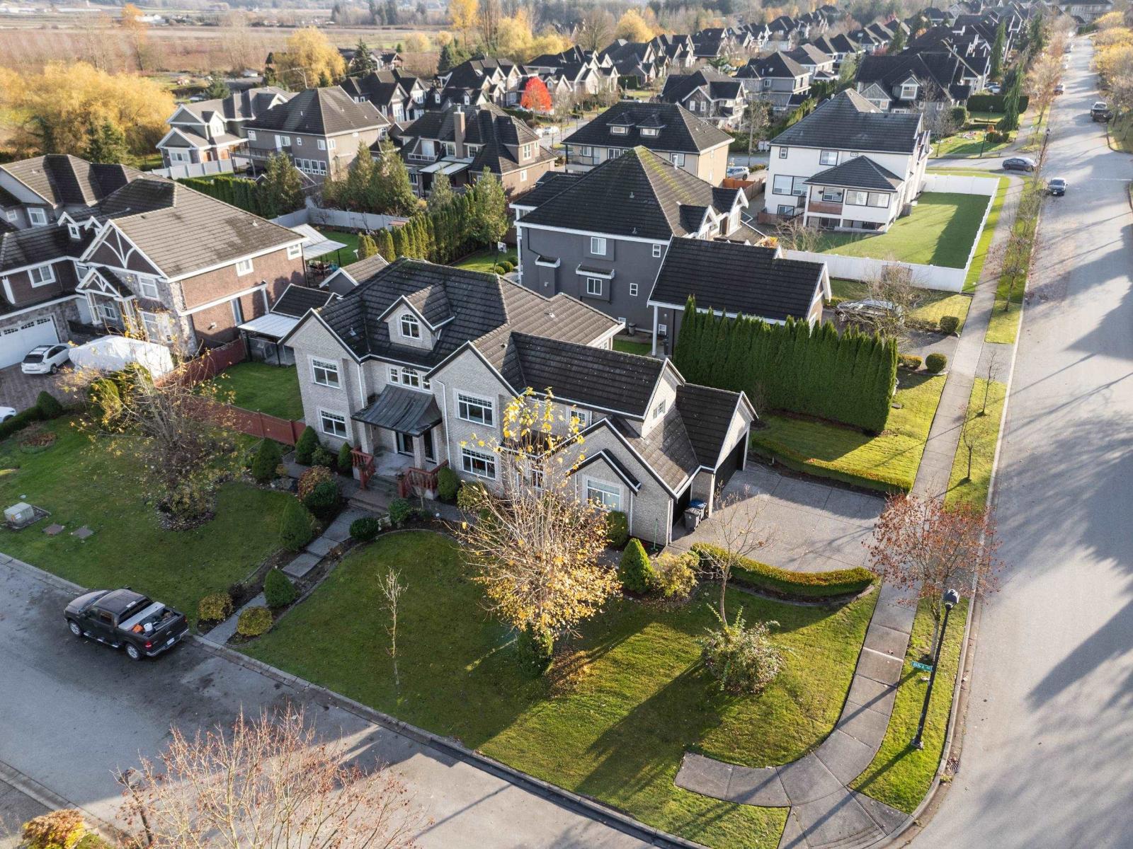 17120 85a Avenue, Surrey, British Columbia  V4N 0B1 - Photo 2 - R3071067