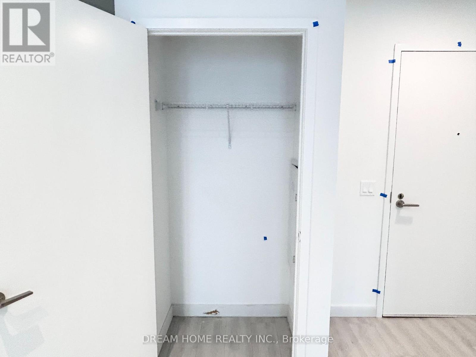 1620 - 121 St Patrick Street, Toronto, Ontario  M5T 0B8 - Photo 10 - C12592796