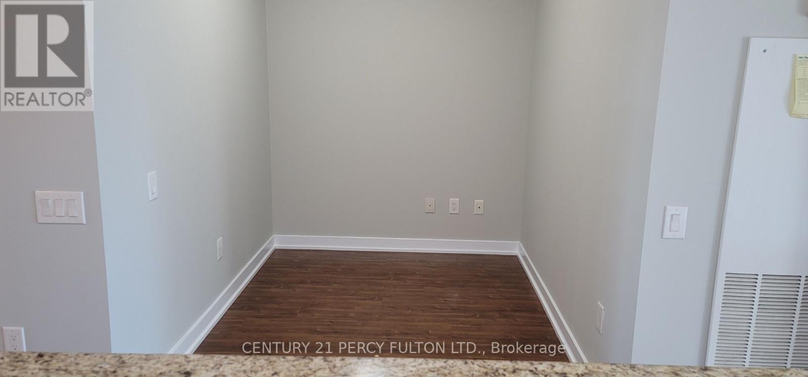 508 - 29 Singer Court, Toronto, Ontario  M2K 0B3 - Photo 4 - C12592052