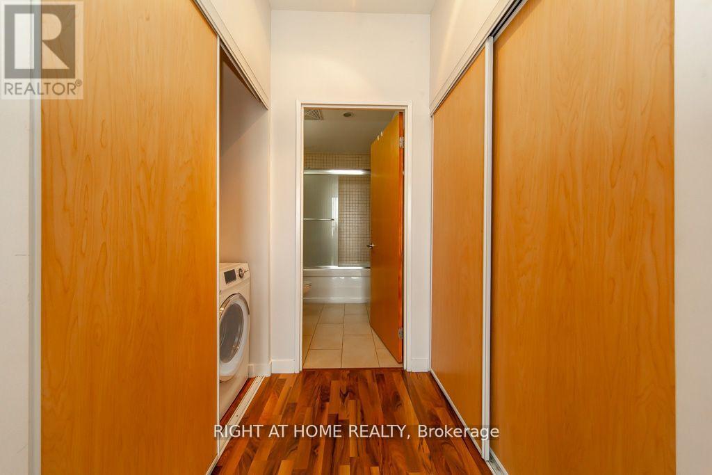 917 - 1005 King Street W, Toronto, Ontario  M6K 3M8 - Photo 4 - C12591982