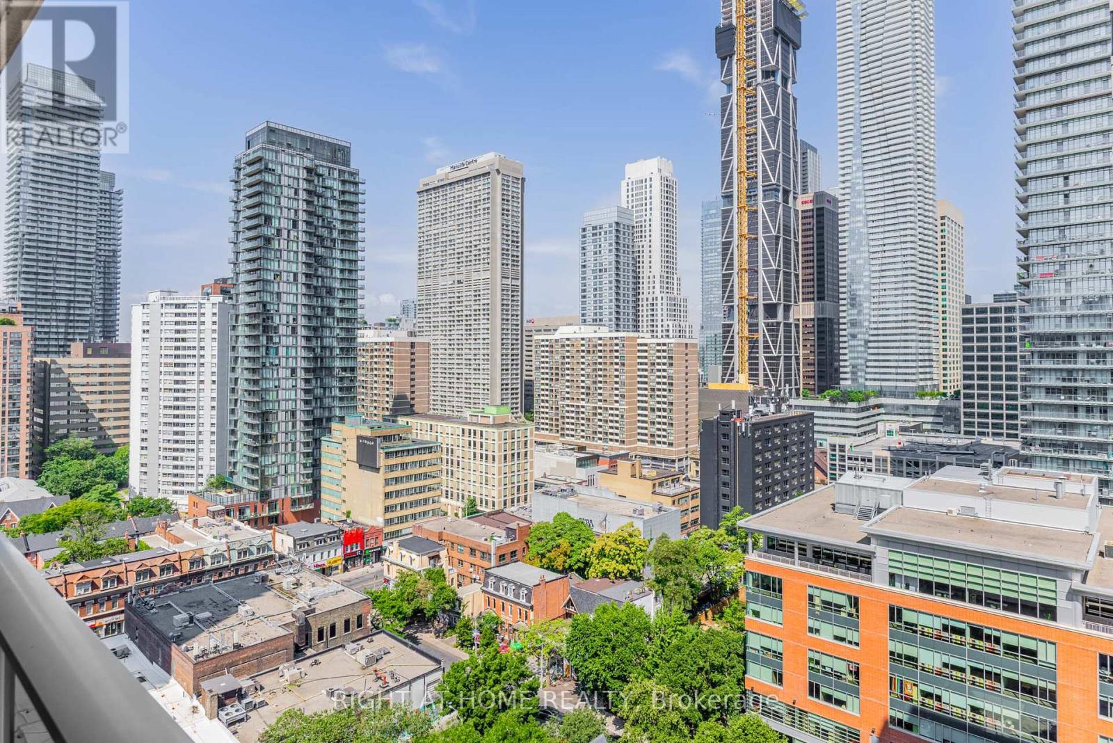 2109 - 30 GLOUCESTER STREET, Toronto, Ontario