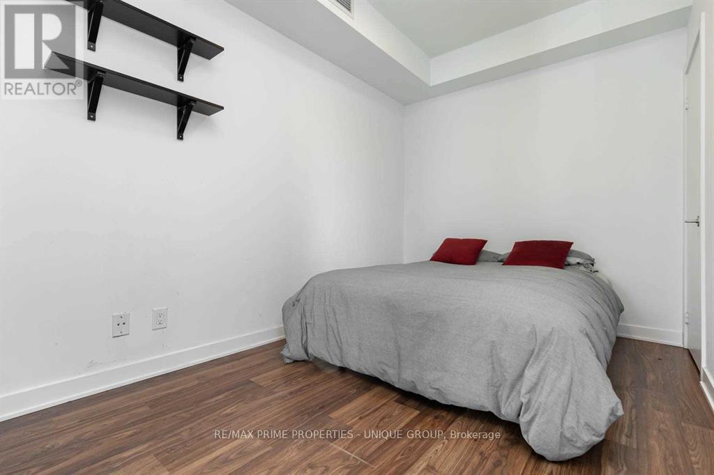 812 - 260 Sackville Street, Toronto, Ontario  M5A 0B3 - Photo 8 - C12592522