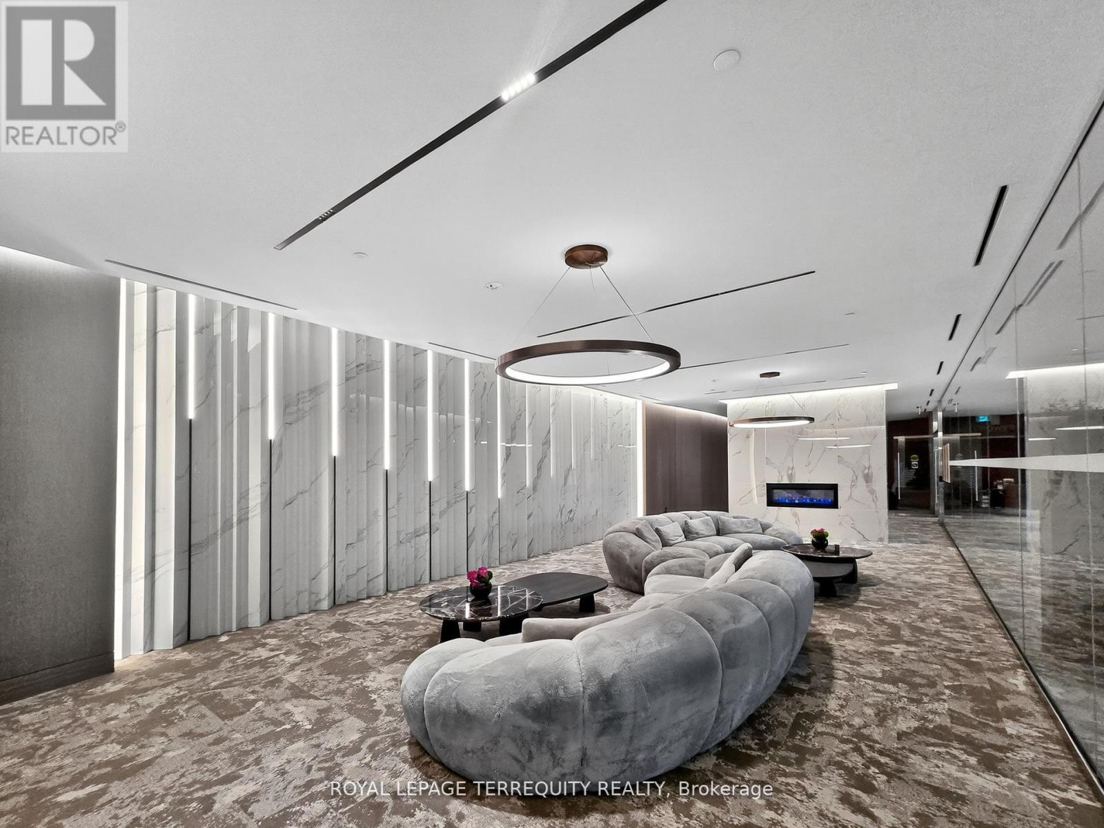 4505a - 1 Concord Cityplace Way, Toronto, Ontario  M5V 0X3 - Photo 3 - C12592574