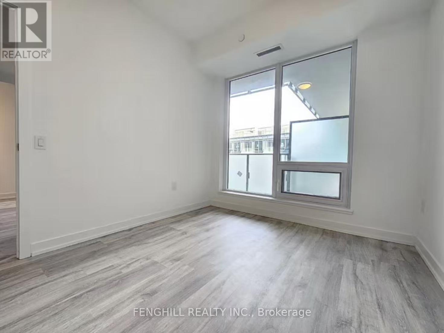 517 - 8 Olympic Garden Drive, Toronto, Ontario  M2M 0B9 - Photo 8 - C12592612