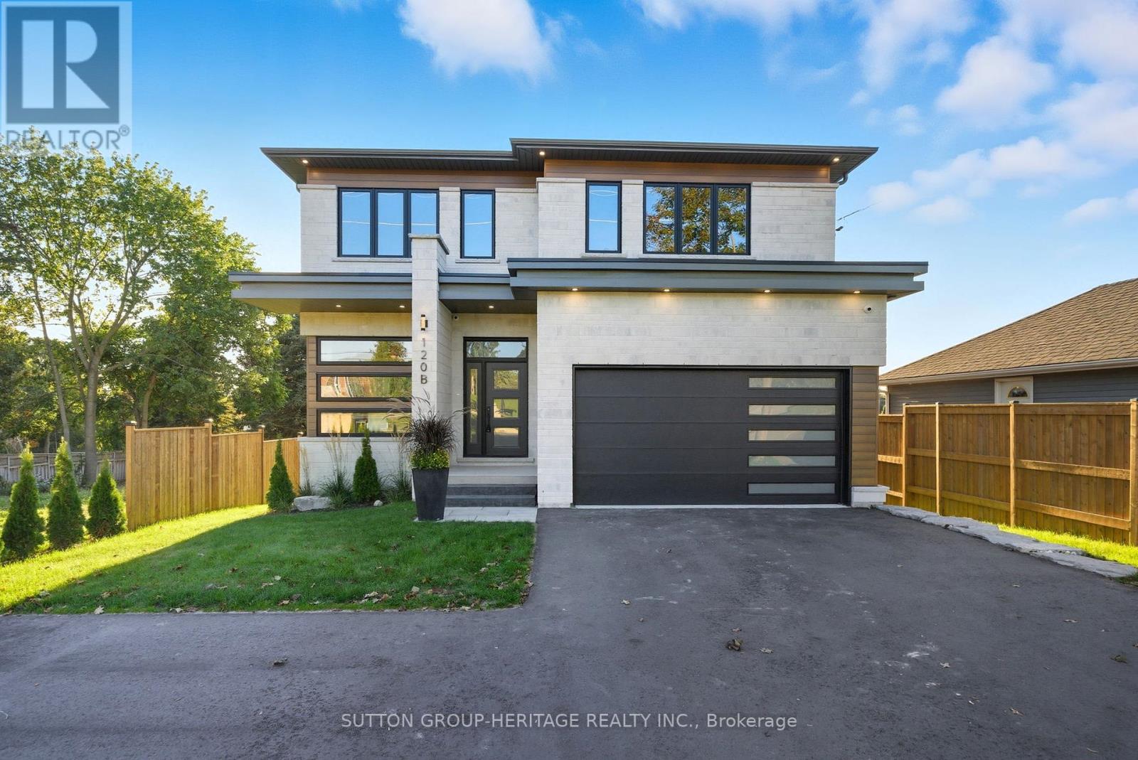 120B COCHRANE STREET, Whitby, Ontario