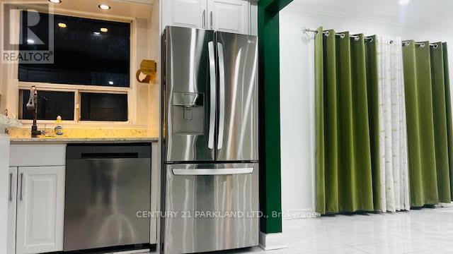 8 Kingsmere Crescent, Toronto, Ontario  M1M 3B3 - Photo 14 - E12482346