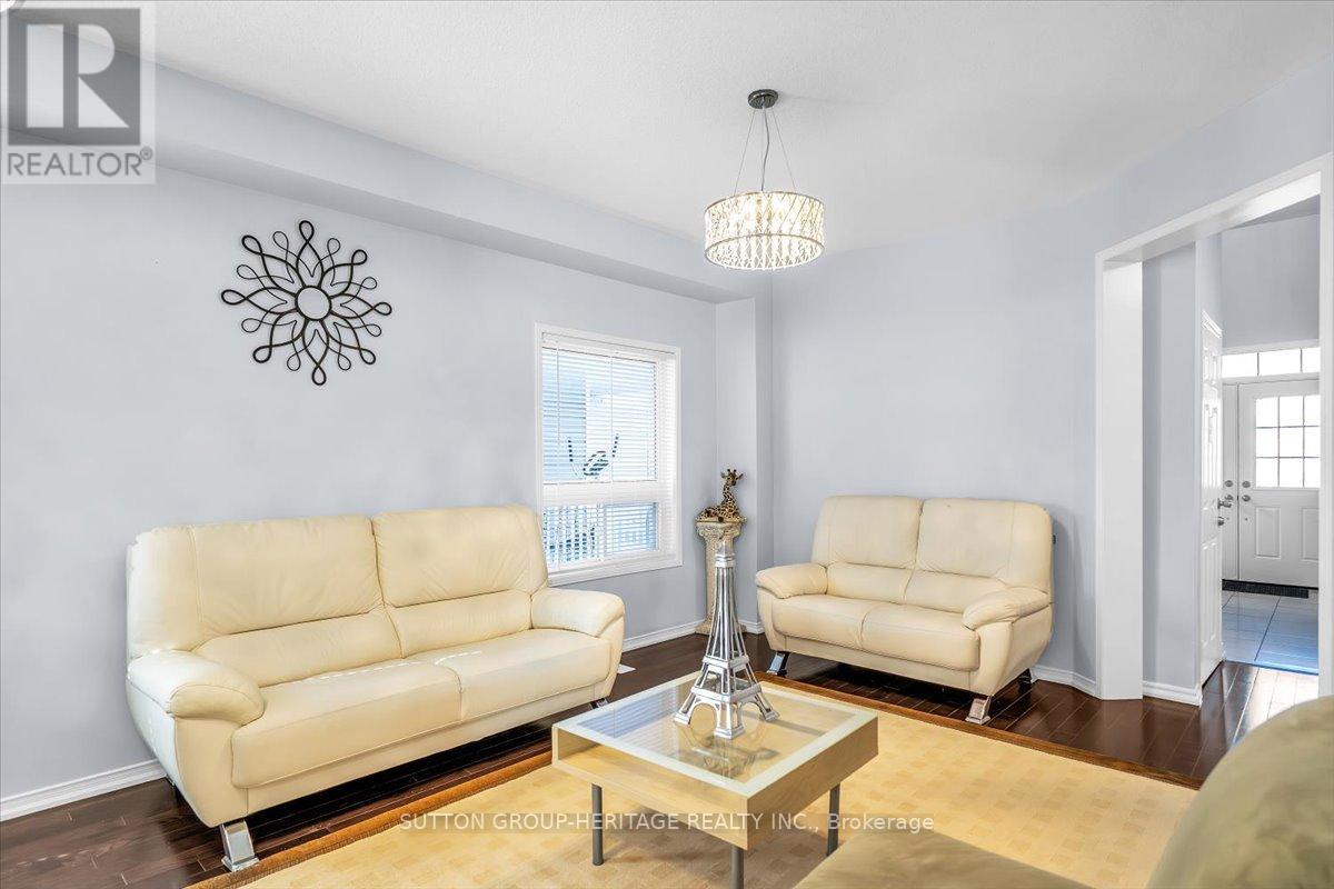 1867 Arborwood Drive, Oshawa, Ontario  L1K 0R3 - Photo 9 - E12437000