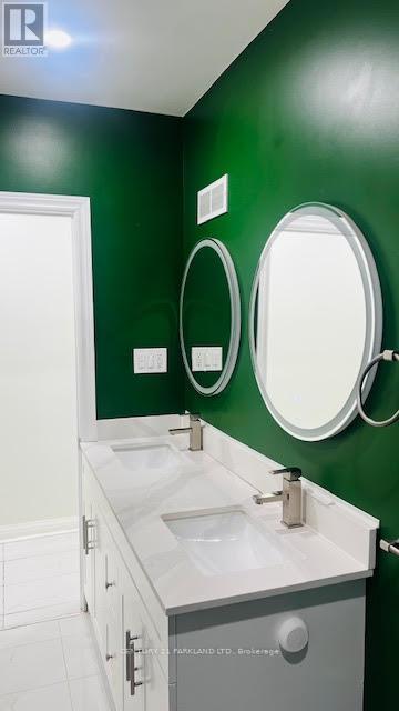 8 Kingsmere Crescent, Toronto, Ontario  M1M 3B3 - Photo 17 - E12482346