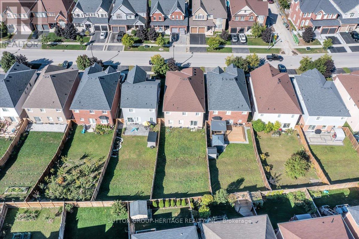 1867 Arborwood Drive, Oshawa, Ontario  L1K 0R3 - Photo 3 - E12437000