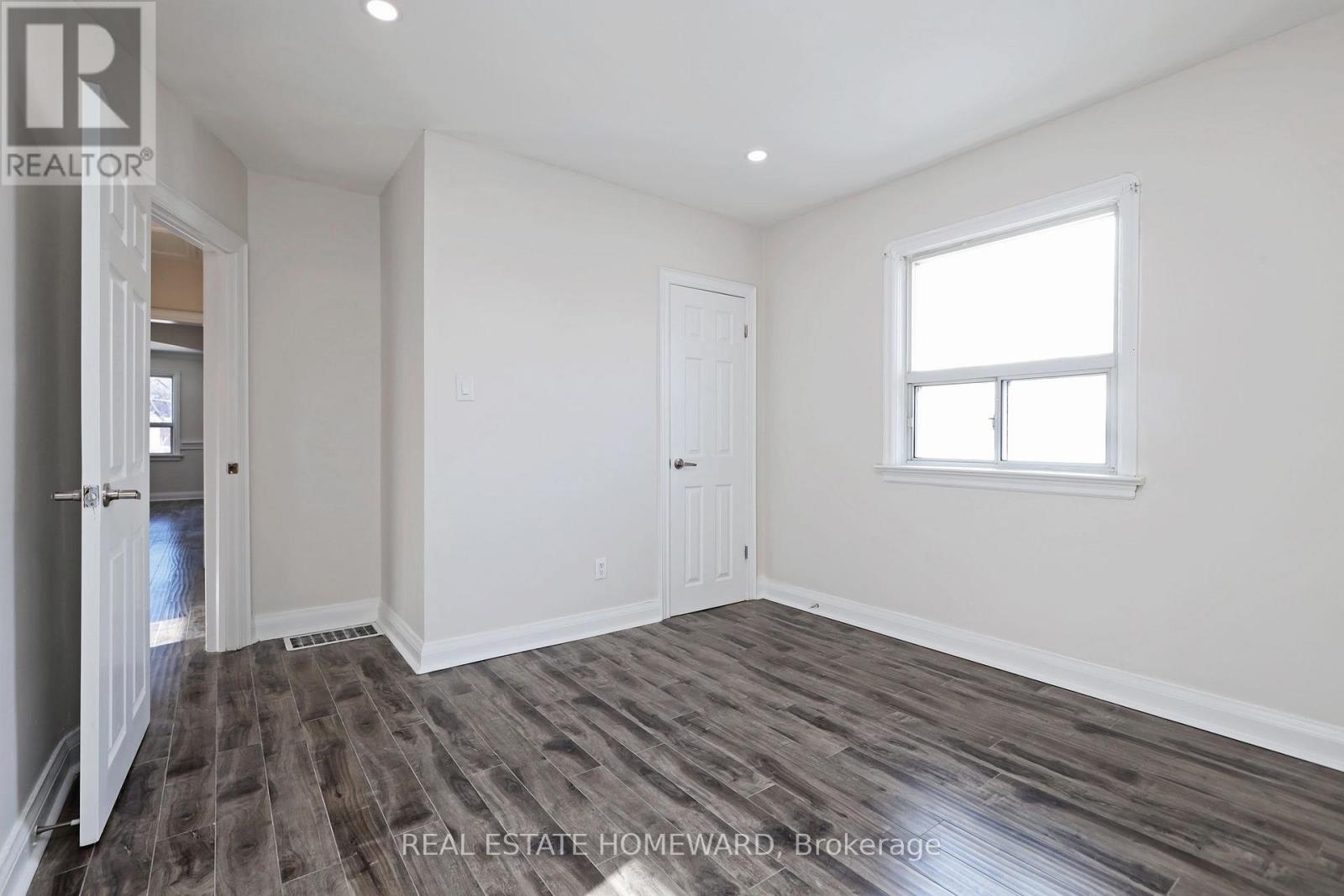 Main - 2 Harris Park Drive, Toronto, Ontario  M1L 2Z9 - Photo 24 - E12586792