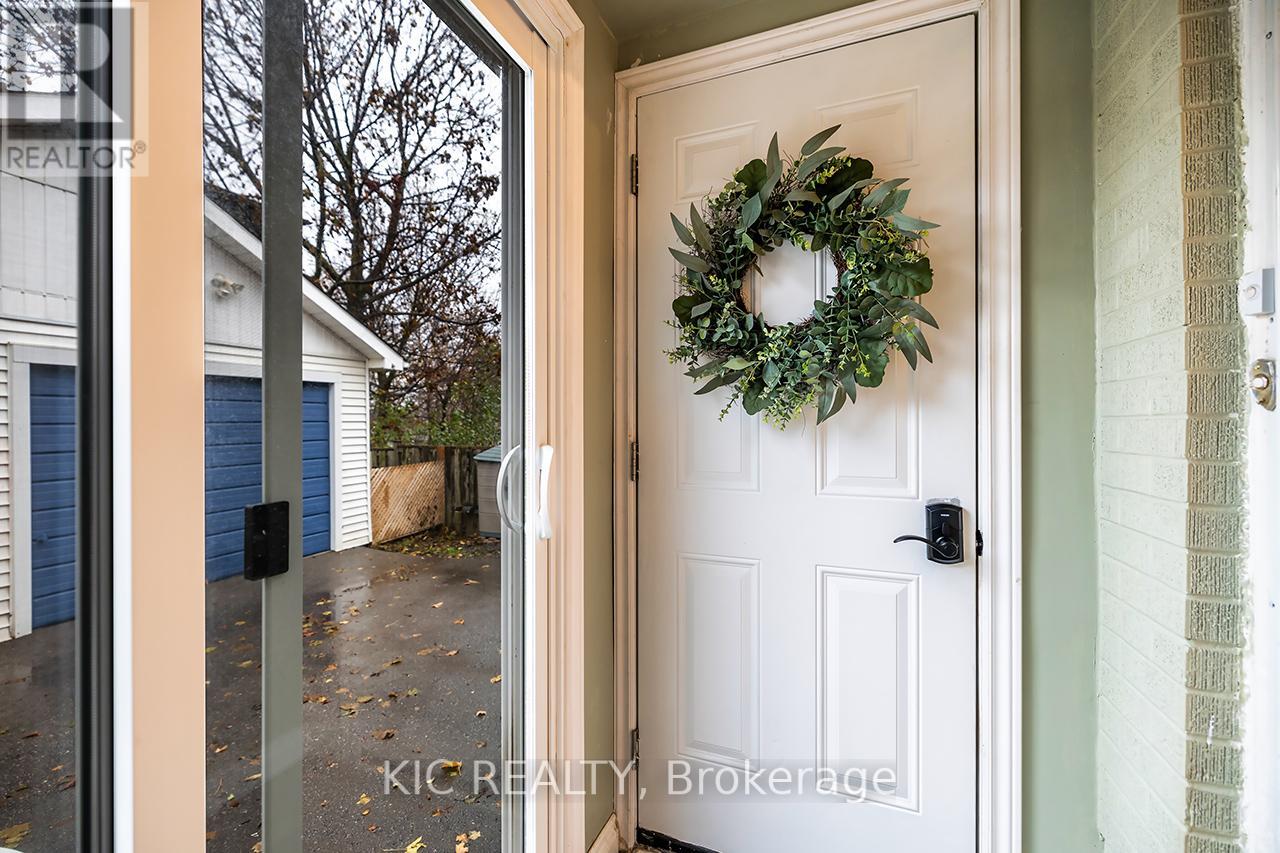 612 Maple Street W, Whitby, Ontario  L1N 3A2 - Photo 19 - E12591556