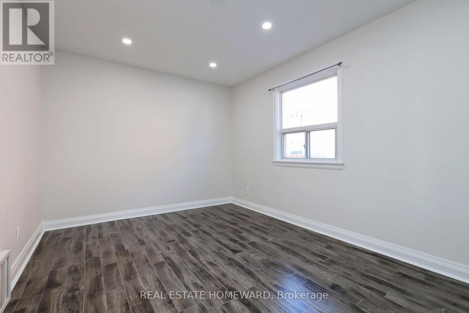 Main - 2 Harris Park Drive, Toronto, Ontario  M1L 2Z9 - Photo 25 - E12586792