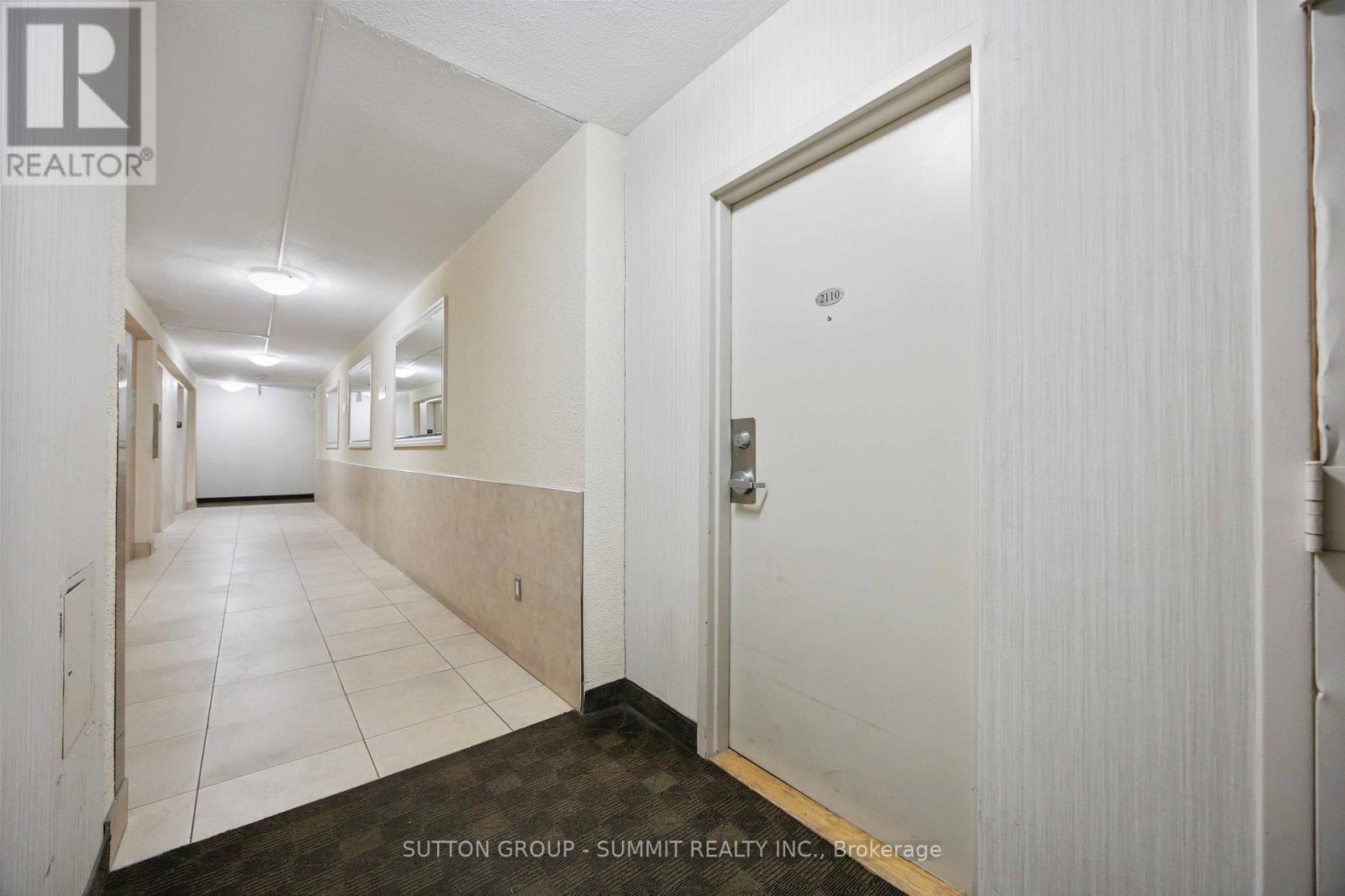 2110 - 5 Massey Square, Toronto, Ontario  M4C 5L6 - Photo 5 - E12591630