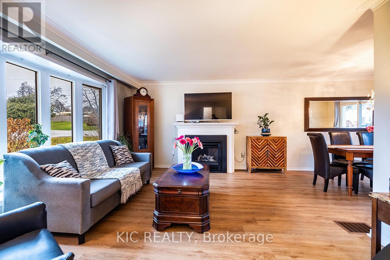 612 Maple Street W, Whitby, Ontario  L1N 3A2 - Photo 9 - E12591556