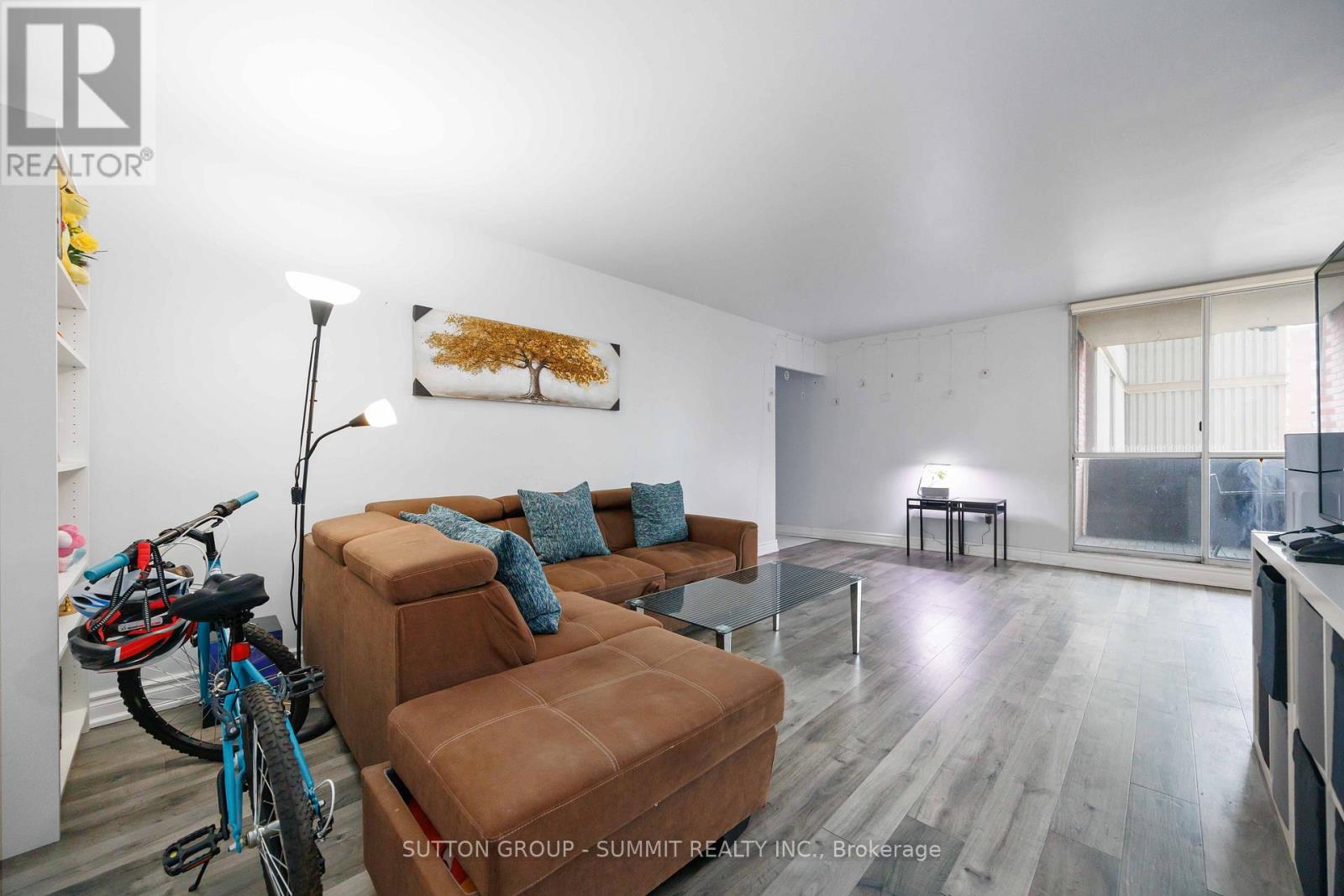 2110 - 5 Massey Square, Toronto, Ontario  M4C 5L6 - Photo 10 - E12591630