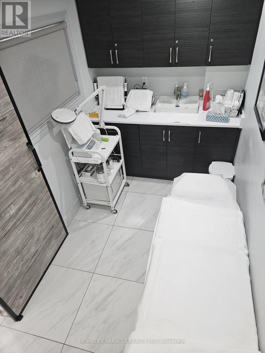 102 - 2901 Markham Road, Toronto, Ontario  M1X 0B6 - Photo 12 - E12591574