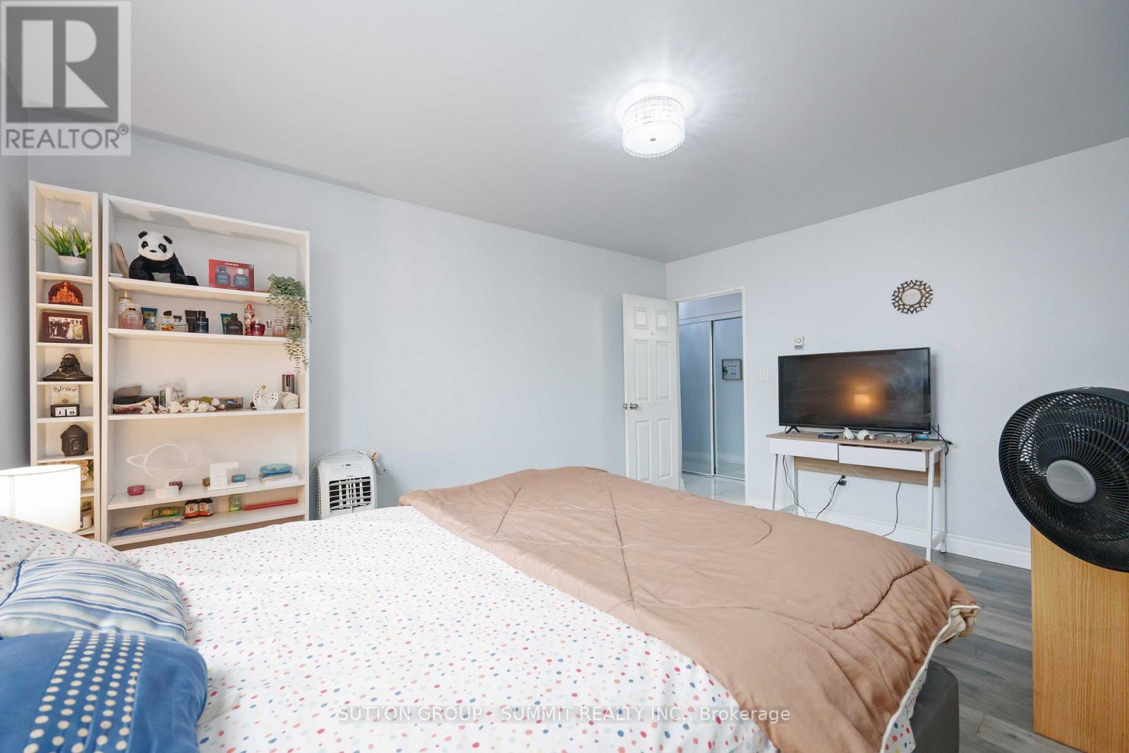 2110 - 5 Massey Square, Toronto, Ontario  M4C 5L6 - Photo 27 - E12591630