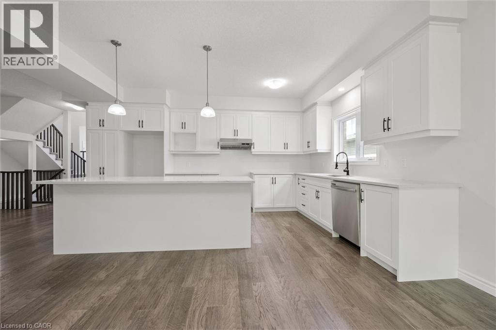 252 Otterbein Road, Kitchener, Ontario  N2B 0A7 - Photo 17 - 40786492