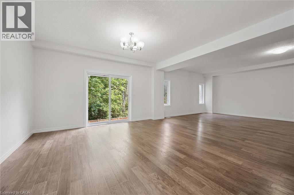 252 Otterbein Road, Kitchener, Ontario  N2B 0A7 - Photo 16 - 40786492