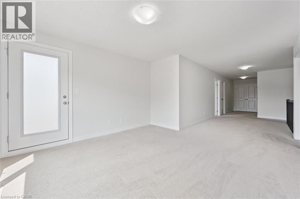 252 Otterbein Road, Kitchener, Ontario  N2B 0A7 - Photo 30 - 40786492