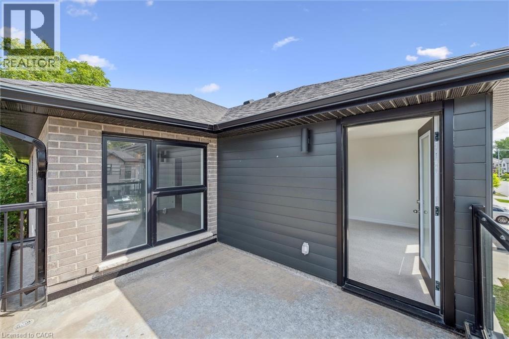 252 Otterbein Road, Kitchener, Ontario  N2B 0A7 - Photo 48 - 40786492