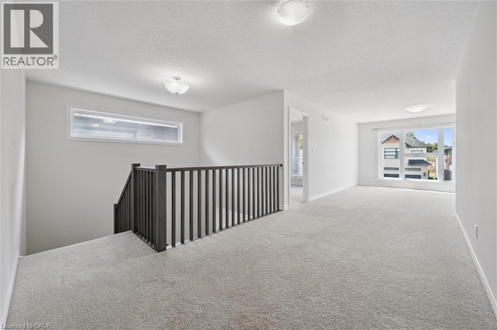 252 Otterbein Road, Kitchener, Ontario  N2B 0A7 - Photo 26 - 40786492