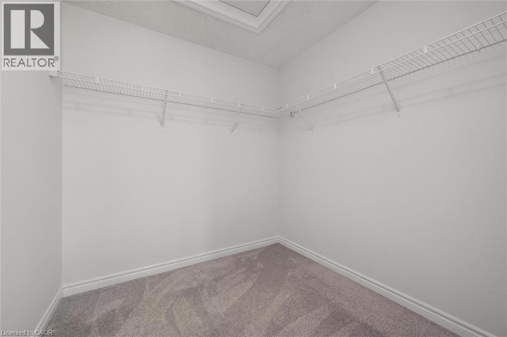 252 Otterbein Road, Kitchener, Ontario  N2B 0A7 - Photo 44 - 40786492