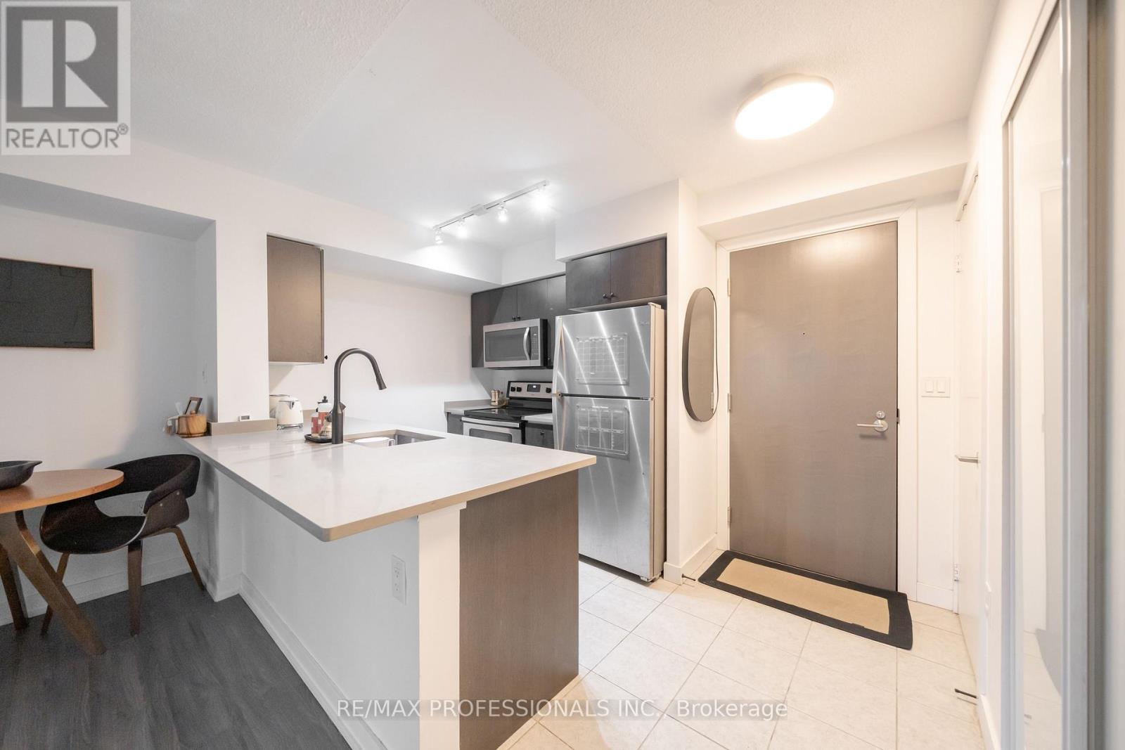 215 - 1346 Danforth Road, Toronto, Ontario  M1J 0A9 - Photo 7 - E12591682