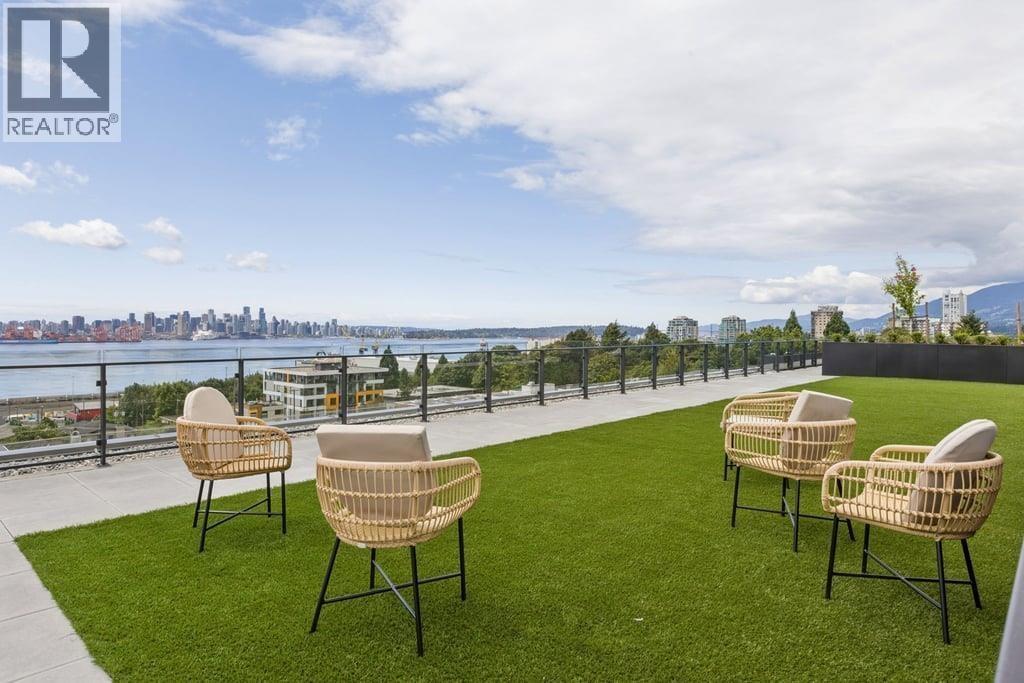 253 422 E 3rd Street, North Vancouver, British Columbia V7L 0K1 - Photo 3 - C8074225