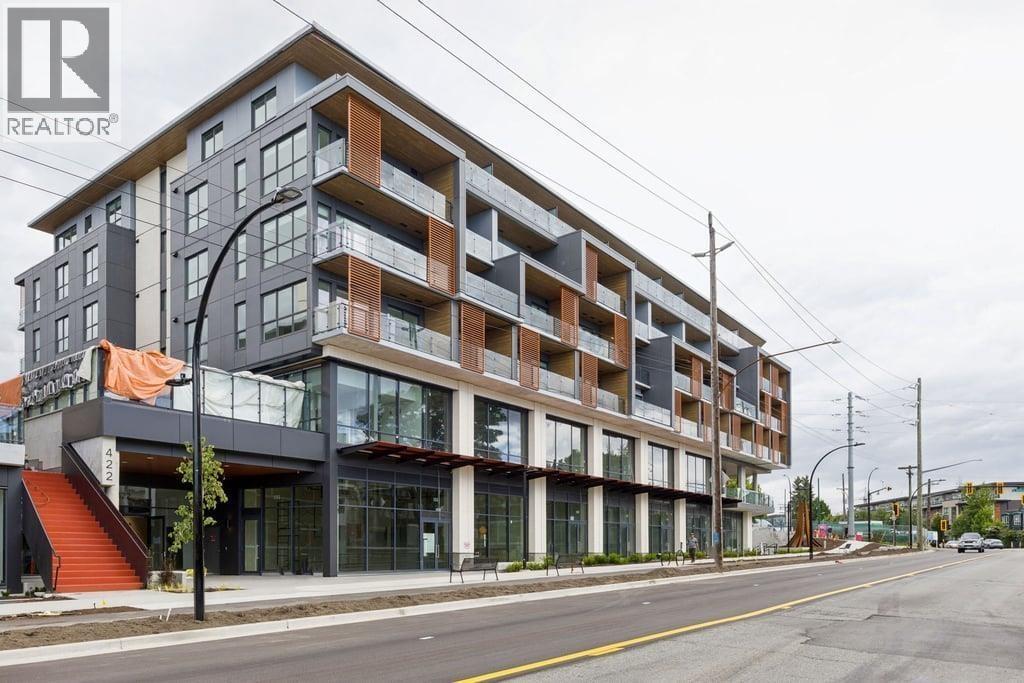 253 422 E 3rd Street, North Vancouver, British Columbia V7L 0K1 - Photo 1 - C8074225