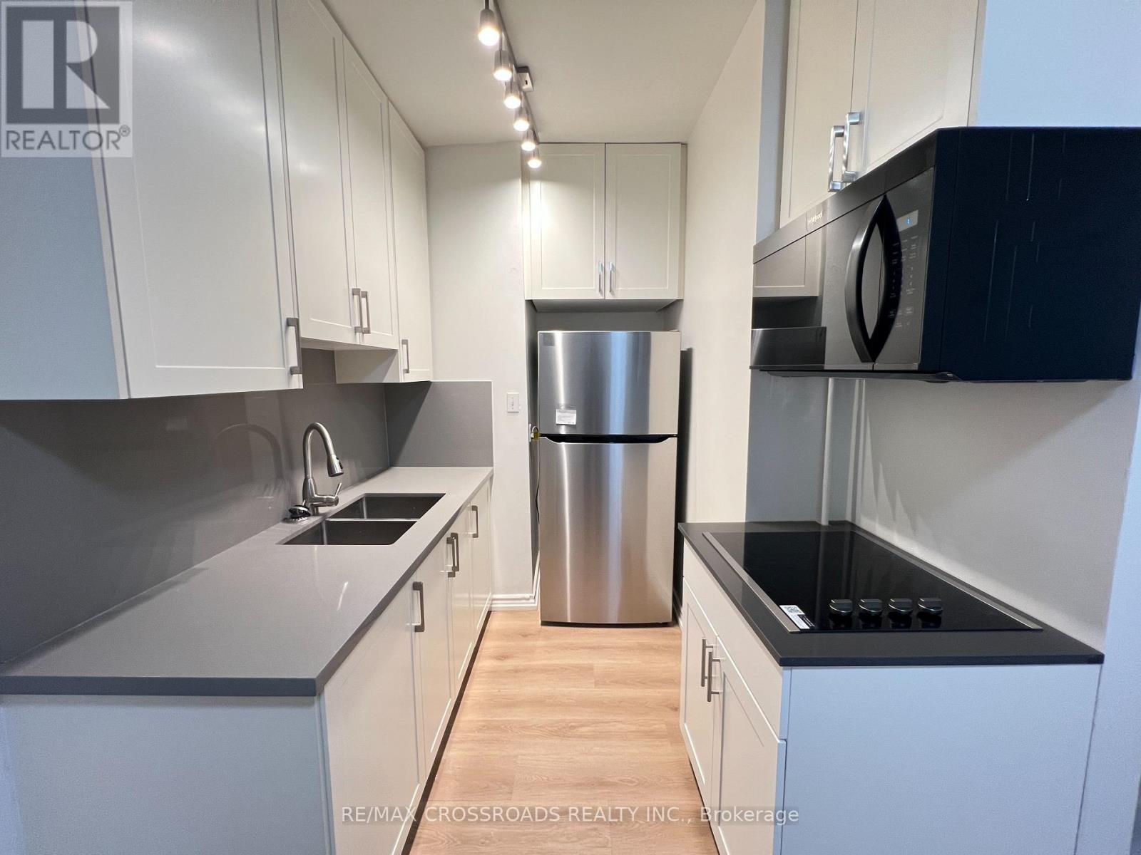 Unit 1 - 82 Curzon Street, Toronto, Ontario  M4M 3B4 - Photo 8 - E12591884