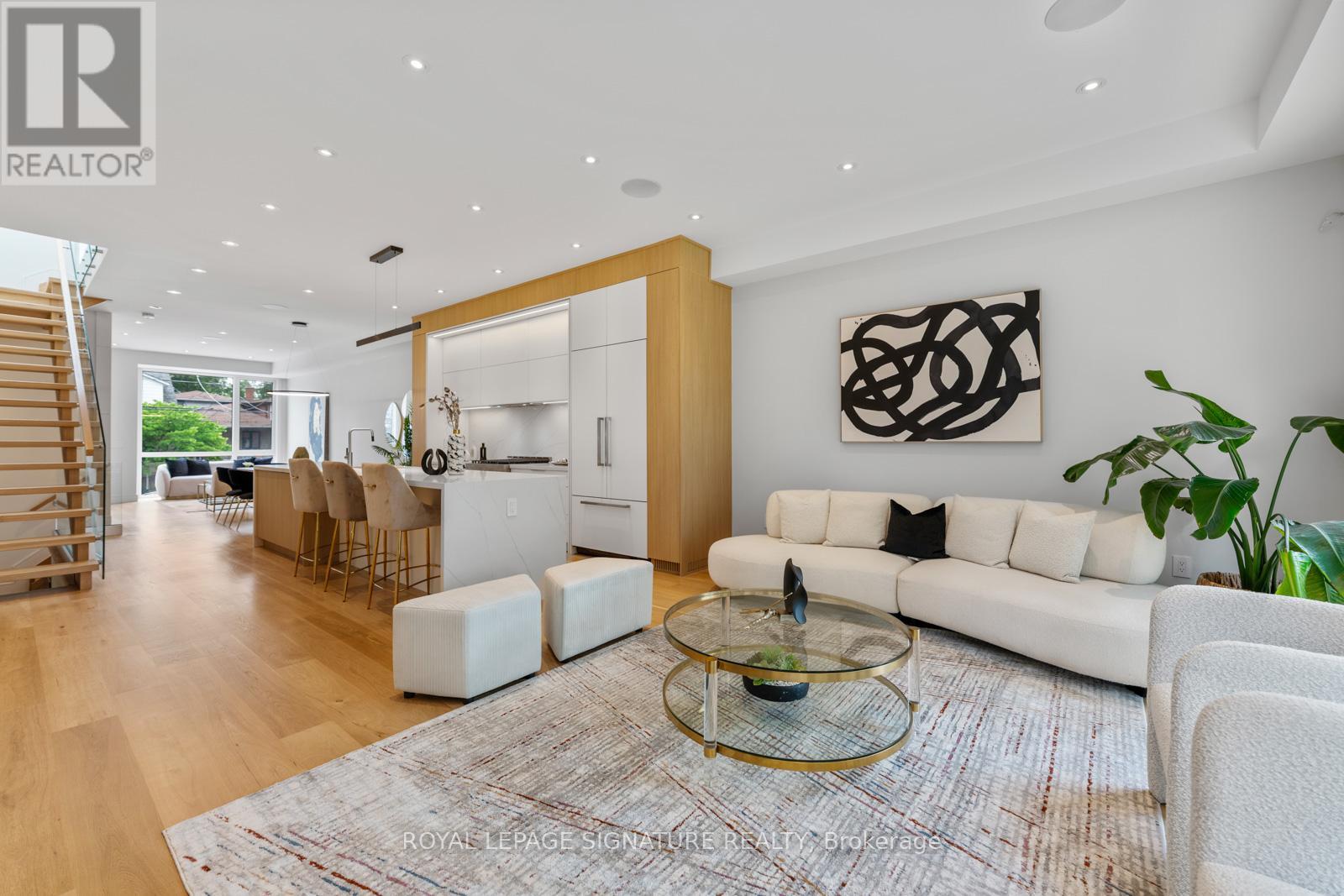 105 Gledhill Avenue, Toronto, Ontario  M4C 5K7 - Photo 14 - E12592040