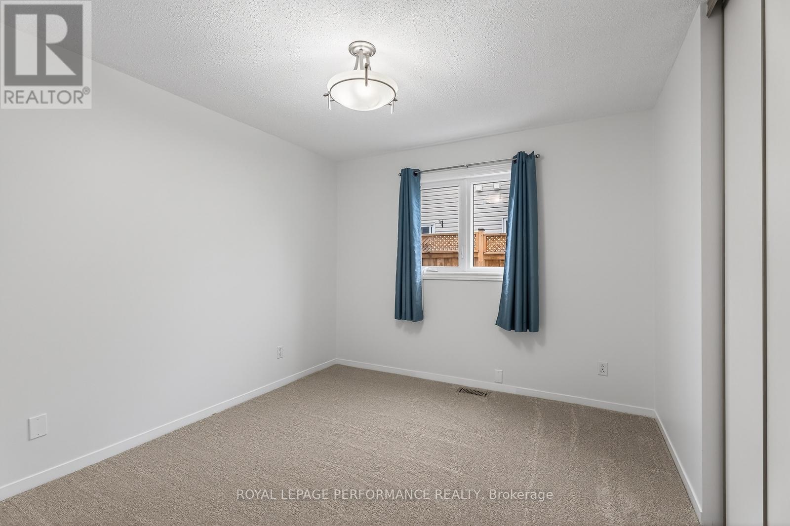 1032 Lawrence Street, Clarence-Rockland, Ontario K4K 1N1 - Photo 13 - X12592648