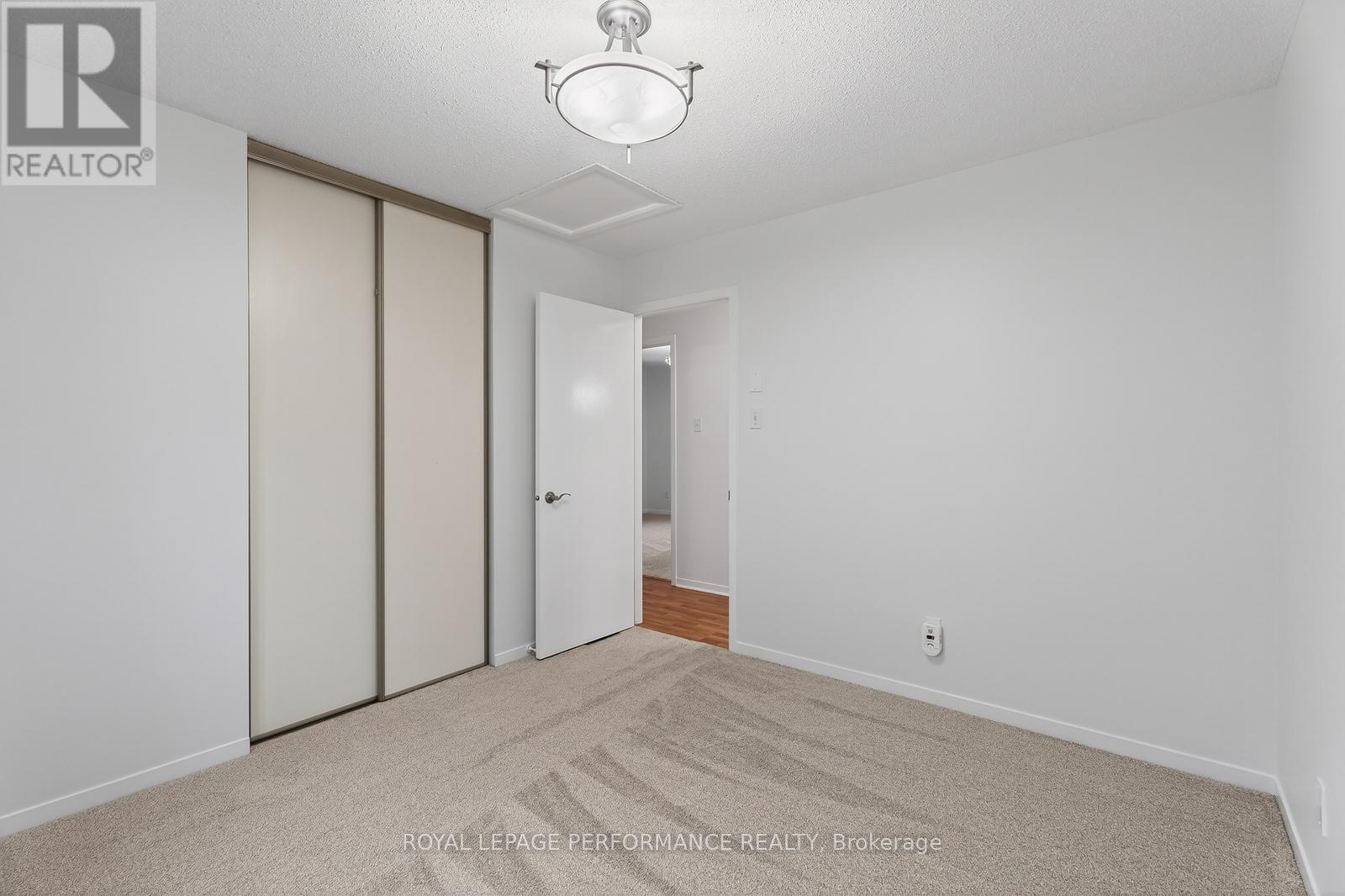 1032 Lawrence Street, Clarence-Rockland, Ontario K4K 1N1 - Photo 14 - X12592648