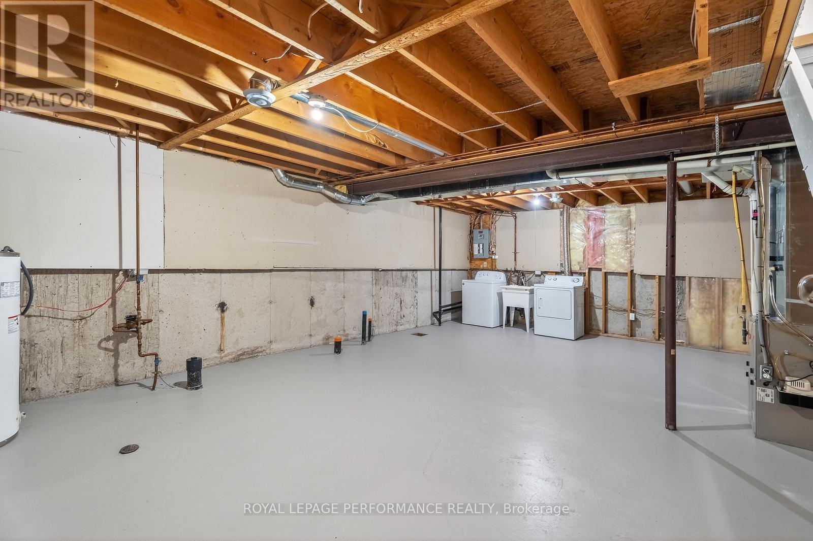 1032 Lawrence Street, Clarence-Rockland, Ontario K4K 1N1 - Photo 23 - X12592648