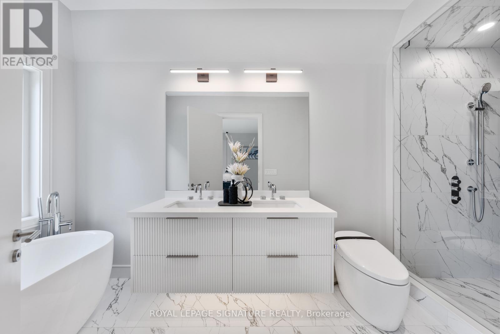 105 Gledhill Avenue, Toronto, Ontario  M4C 5K7 - Photo 24 - E12592040