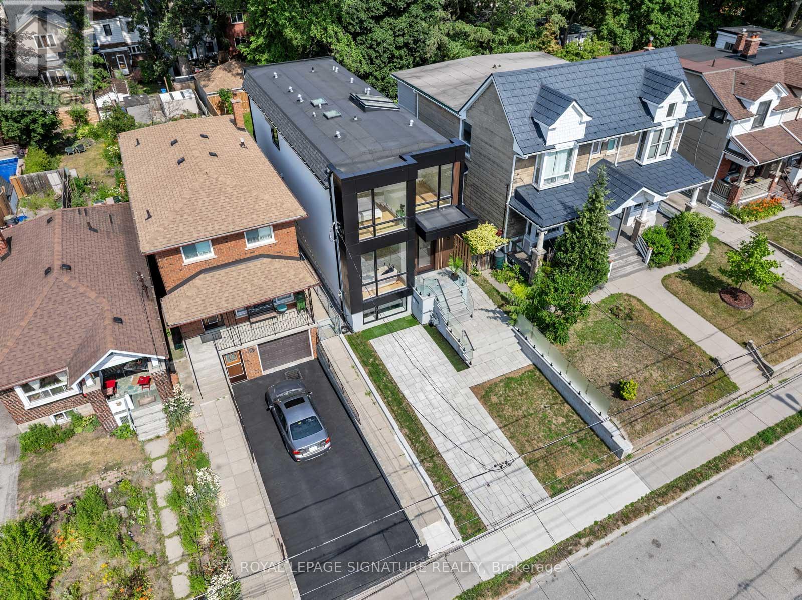 105 Gledhill Avenue, Toronto, Ontario  M4C 5K7 - Photo 47 - E12592040