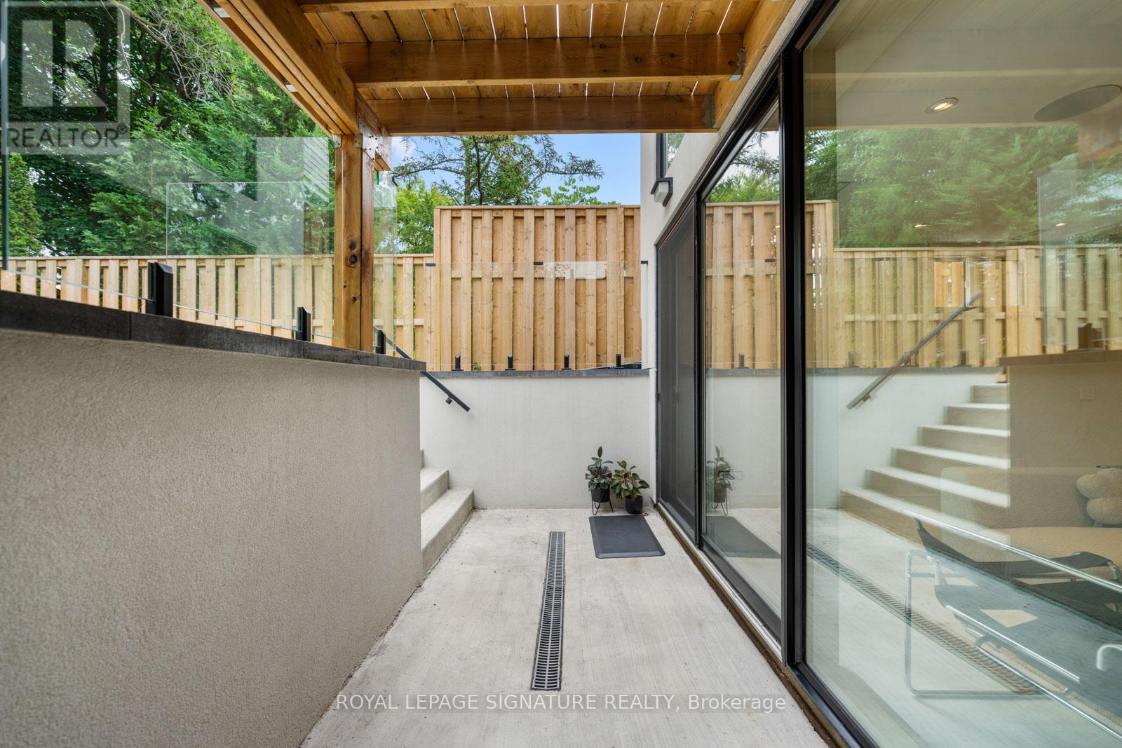 105 Gledhill Avenue, Toronto, Ontario  M4C 5K7 - Photo 41 - E12592040