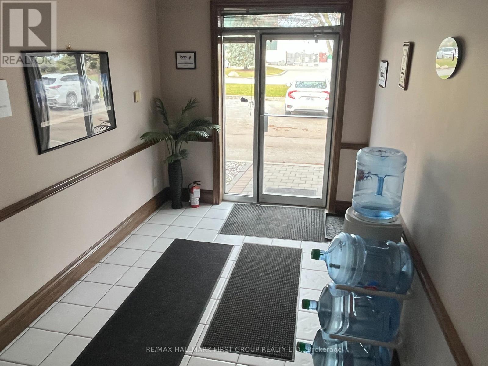 219 - 1885 Clements Road, Pickering, Ontario  L1W 3V4 - Photo 3 - E12592260