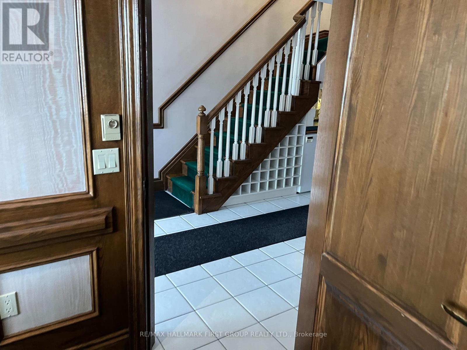 219 - 1885 Clements Road, Pickering, Ontario  L1W 3V4 - Photo 5 - E12592260