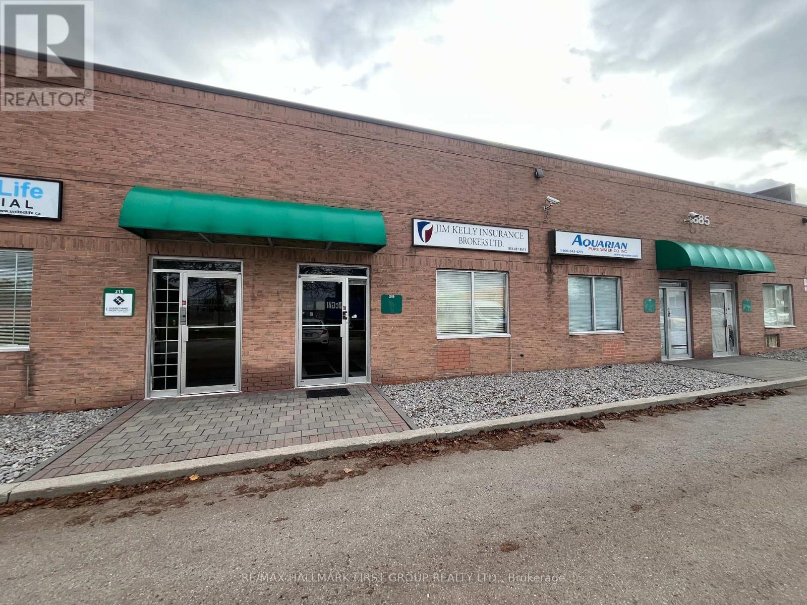 219 - 1885 CLEMENTS ROAD, Pickering, Ontario