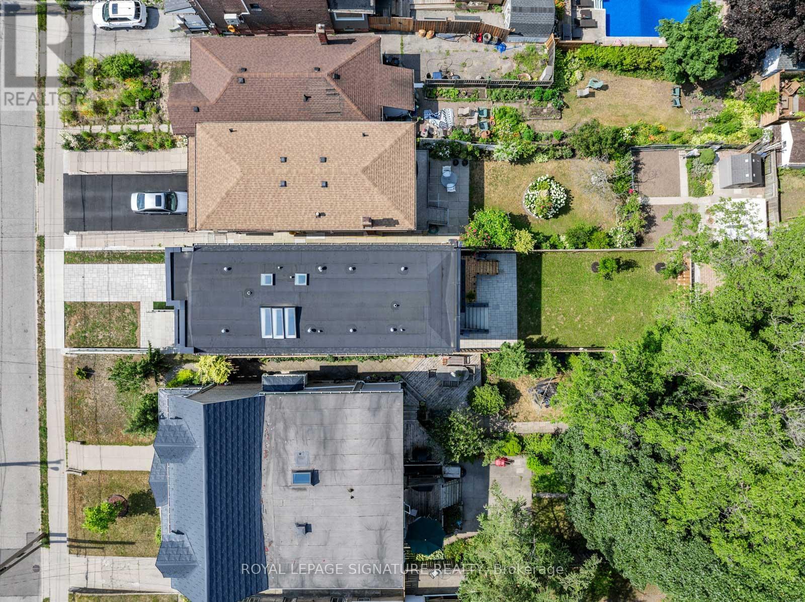 105 Gledhill Avenue, Toronto, Ontario  M4C 5K7 - Photo 46 - E12592040